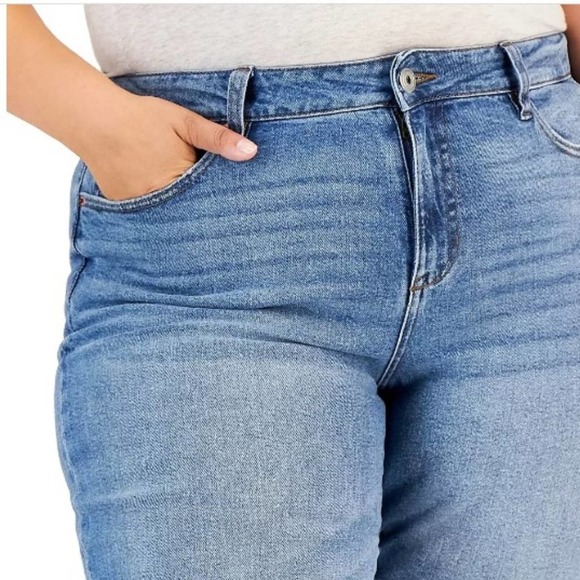 CELEBRITY PINK Jeans Plus Sz 20 The Bestie Lt Blue MODERN Open Knee DISTRESSED - Picture 11 of 16